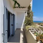 Domatia Me Thea 3* Ελαφόνησος