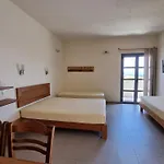 Domatia Me Thea Bed and Breakfast Ελαφόνησος