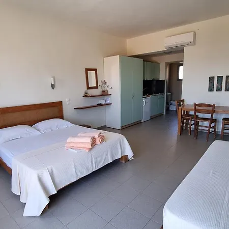 Bed & Breakfast Domatia Me Thea