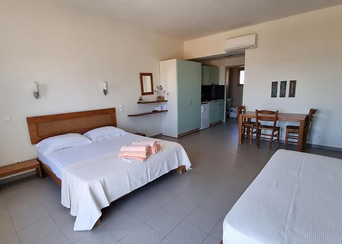 Bed & Breakfast Domatia Me Thea